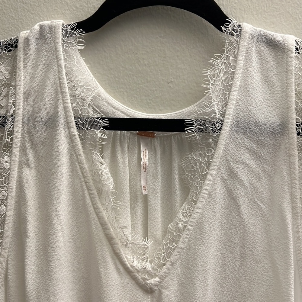 Free People White Lace Accent Tank Top Boho - Picture 3 of 5